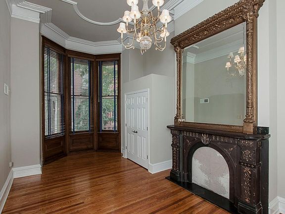 4th image of 2115 Spruce St Floor 1