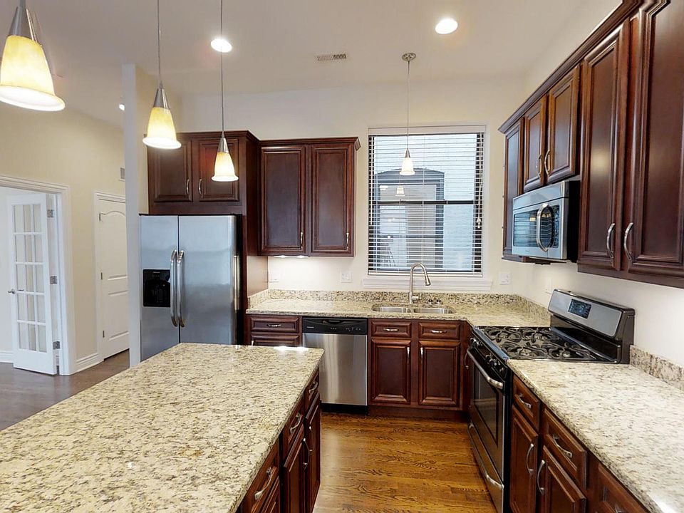 1st image of 18 W Chestnut St #4F
