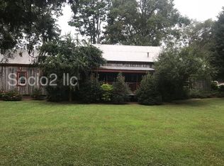 32 Pettit Cres, Cartersville, GA 30120