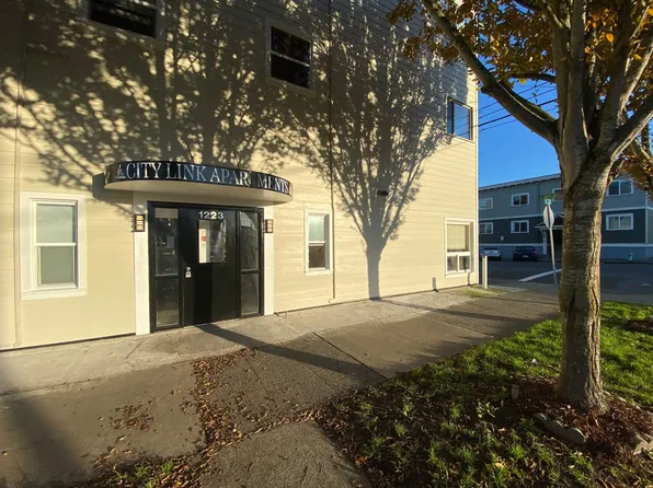 City Link Apartments, 1223 S J St APT 3, Tacoma, WA 98405