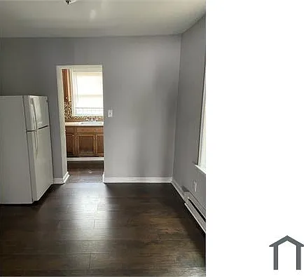 646 E Clementine St — Photo 6