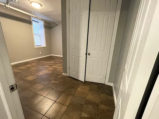 Rented by Bruma Realty LLC | media 9