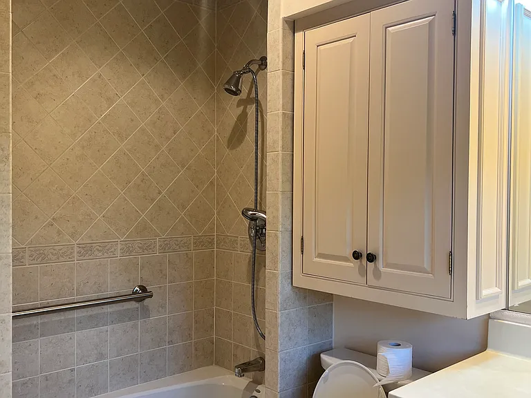 3601 E 3rd St — Photo 31