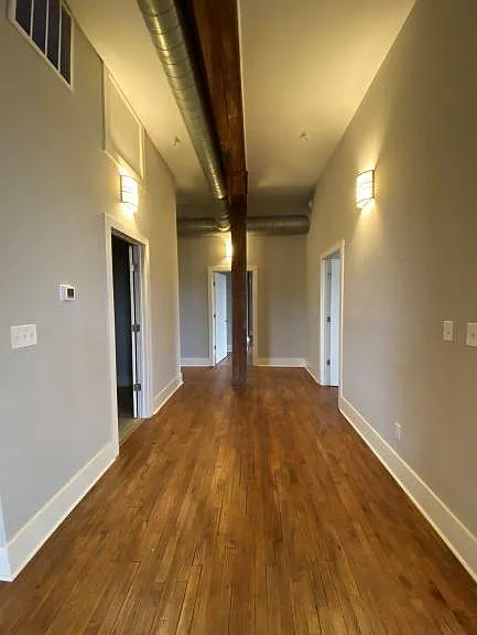 1200 Commerce St — Photo 16