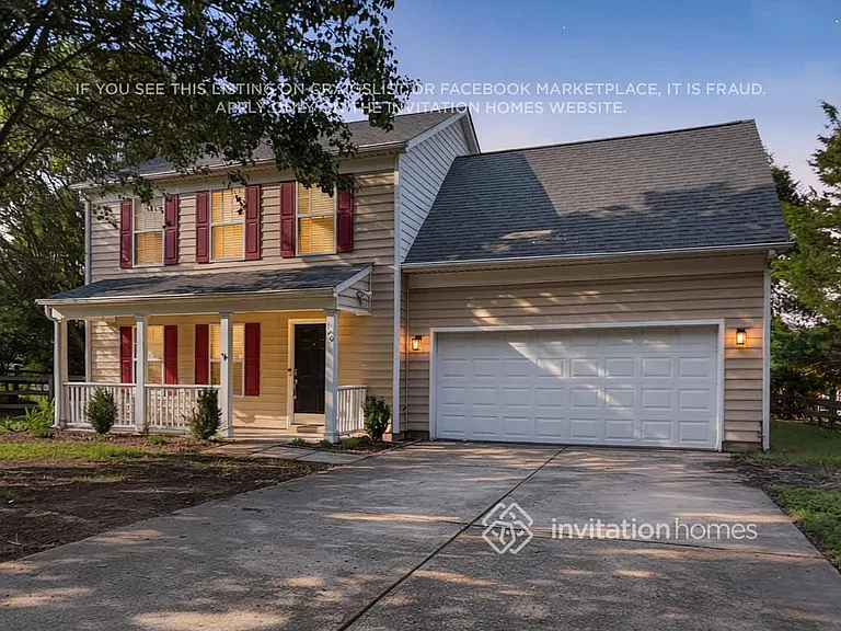 410 Queens Dr SW — Photo 4