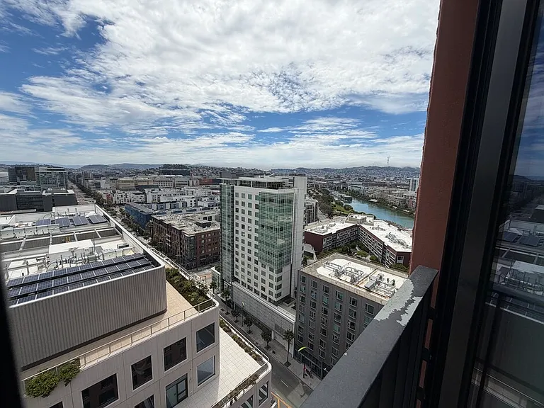718 Long Bridge St #1707 — Photo 6
