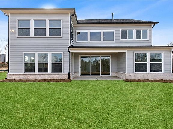 2nd image of 4750 Beechnut Cir