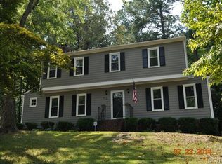 1712 Treewood Ln, North Chesterfield, VA 23235