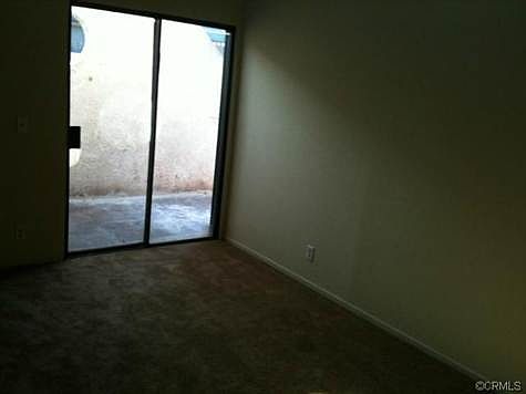 5th image of 717 E Chestnut Ave APT 22
