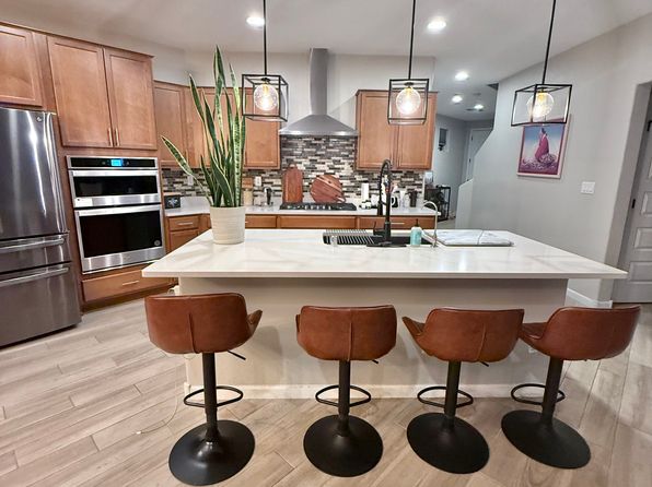 1600 Taos Mountain Way NW