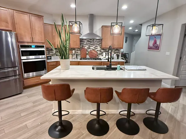 1600 Taos Mountain Way NW, Albuquerque, NM 87120