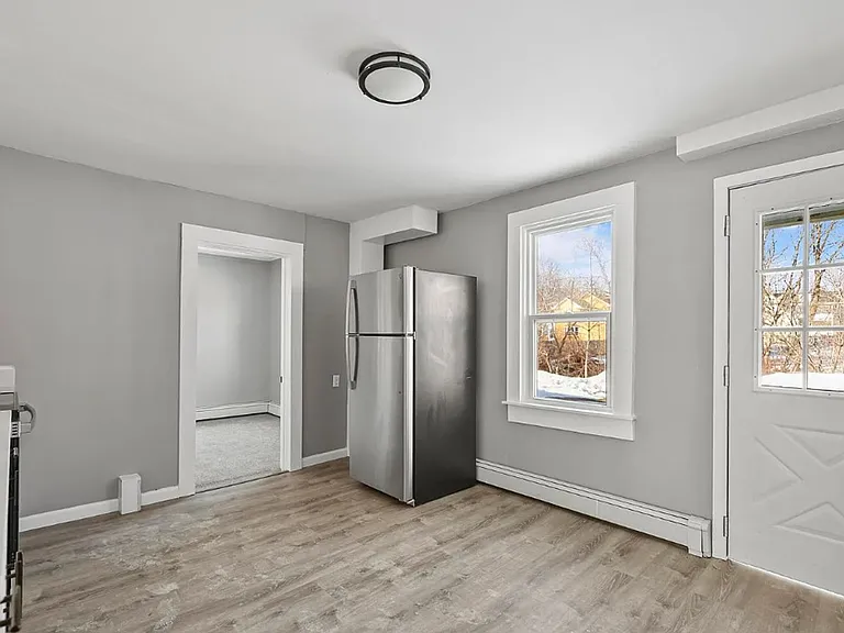 1-2 Monteleone Pl — Photo 3
