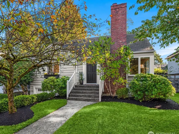 8026 39th Avenue NE, Seattle, WA 98115