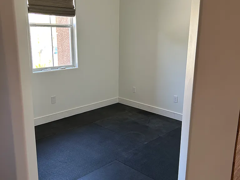 10671 Cherry Ridge Ct — Photo 5