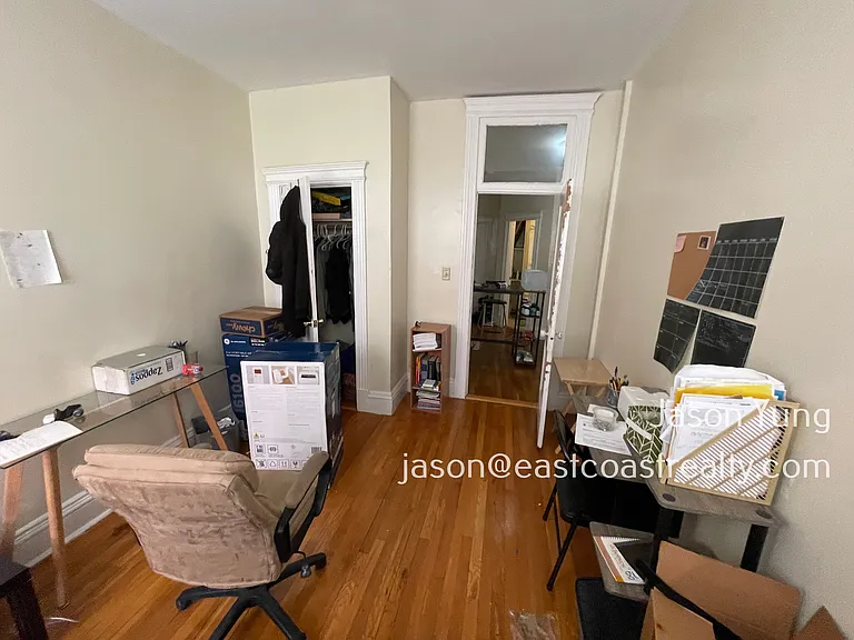 33 Gardner St #17 — Photo 6