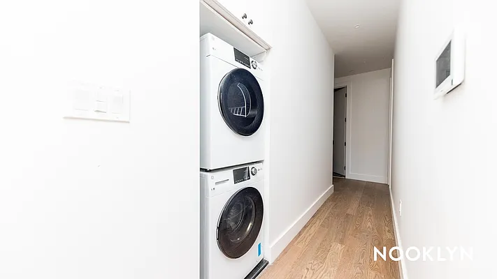 Rented by Nooklyn NYC LLC | media 9
