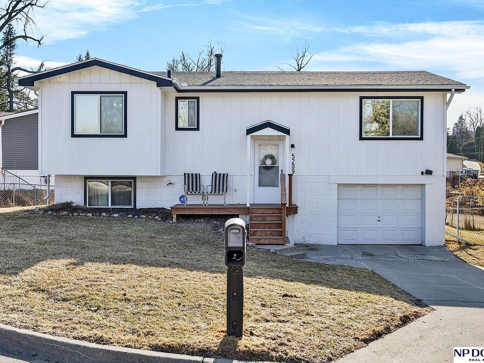 1st image of 5209 Curtis Ave