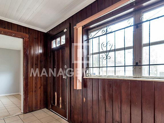 2nd image of 1464 W 6th St