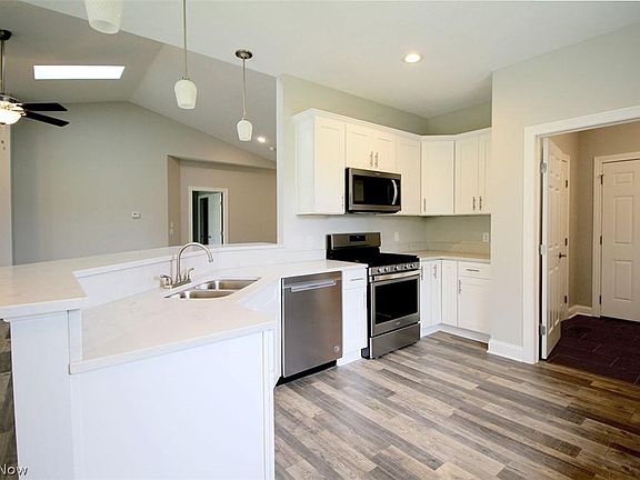 5th image of 206 Harbor Ct