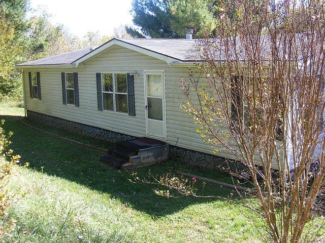 1st image of 186 Navy Ln