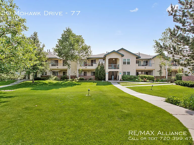 530 Mohawk Dr #77 — Photo 3