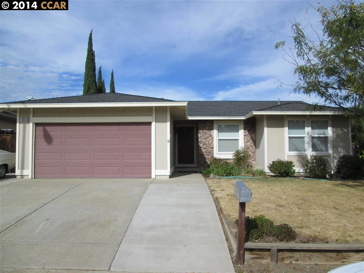 866 Serrana Ct photo 1