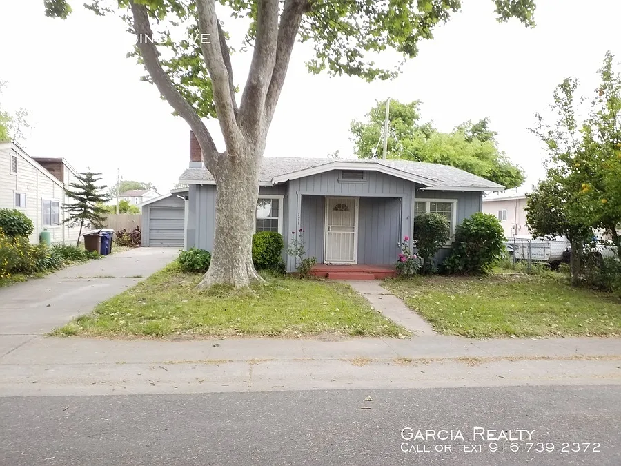171 Primasing Ave photo 1