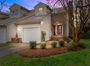 4715 Kempsville Greens Pkwy, Virginia Beach, VA 23462