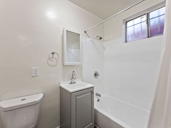 4th image of 9721 S San Pedro St