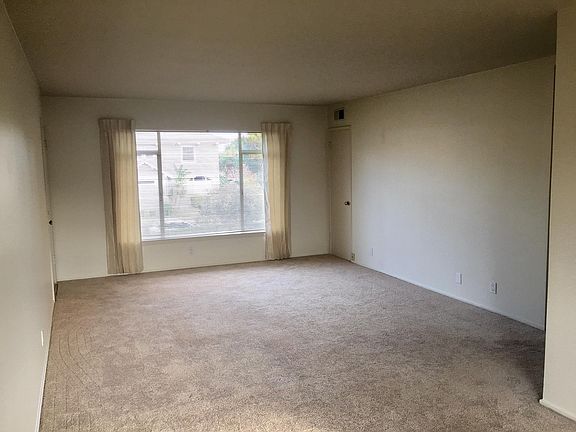 3rd image of 433 Turner Ter APT 5