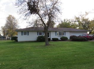 111 E Bower St, Oreana, IL