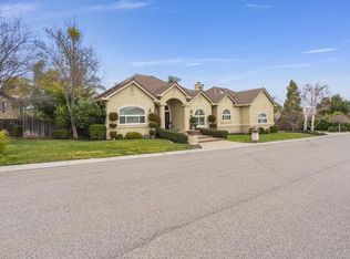 50 Ralphs Way, Hollister, CA 95023