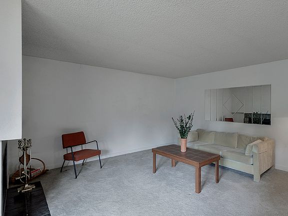 3rd image of 15524 SE 178th Pl