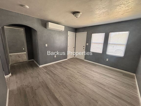 3rd image of 112 E Bernal Dr #A