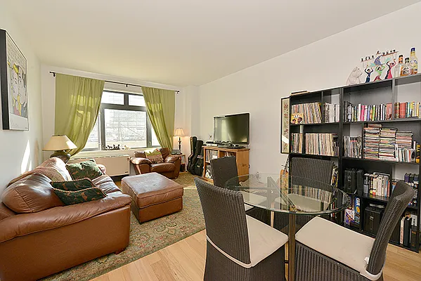 Sold by Dream Property Group LLC | media 15