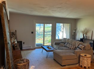 17 Chestnut Ct #17, Cromwell, CT 06416