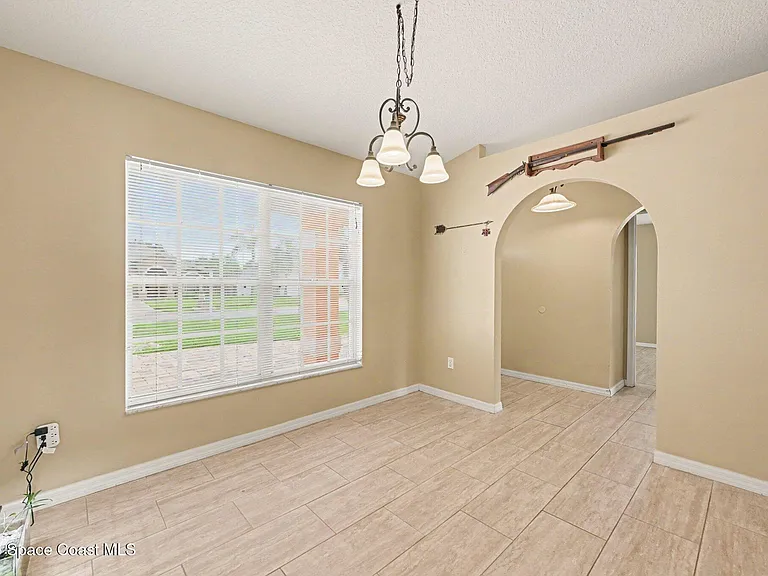 771 Wild Flower St — Photo 7