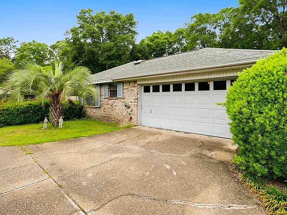 2nd image of 5655 Twin Creek Cir