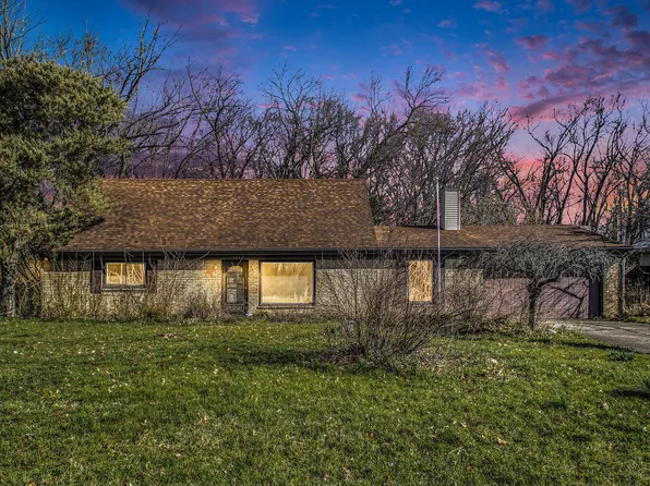 1523 Pinehurst Ln, Niles, MI 49120