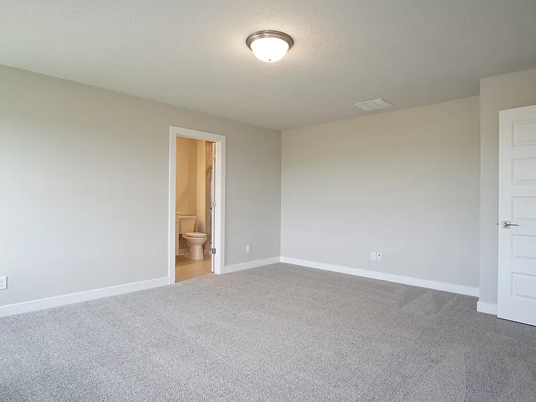 4852 White Chapel Dr — Photo 15