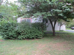 10816 Harper Ln, Saint Louis, MO 63137