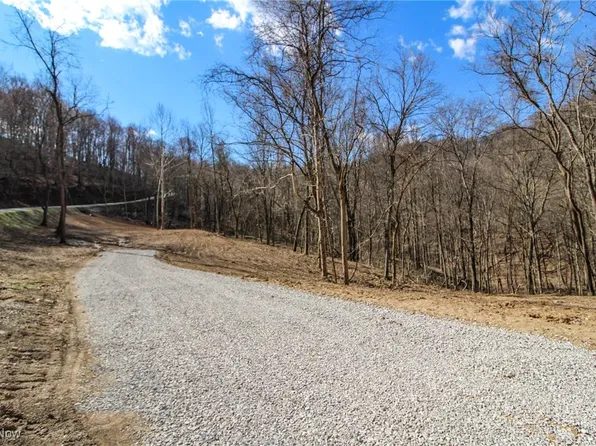 Elk Run Rd, New Matamoras, OH 45767