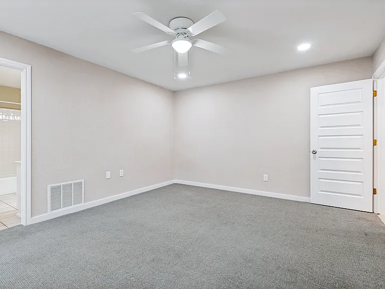 3055 Panhandle Dr — Photo 21