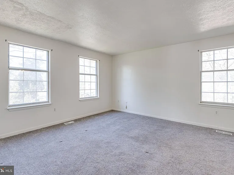 1015 Copperfield Ct — Photo 19
