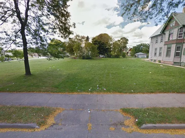 2737 North 6TH STREET, Milwaukee, WI 53212