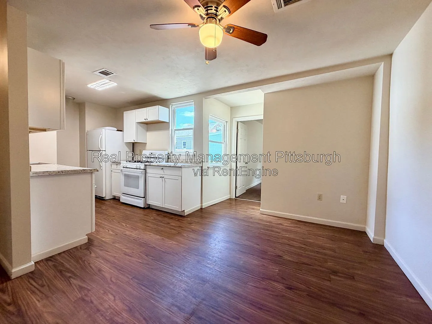 4 bed, 2.0 bath, 1300 sqft, $1,795 — Photo 1