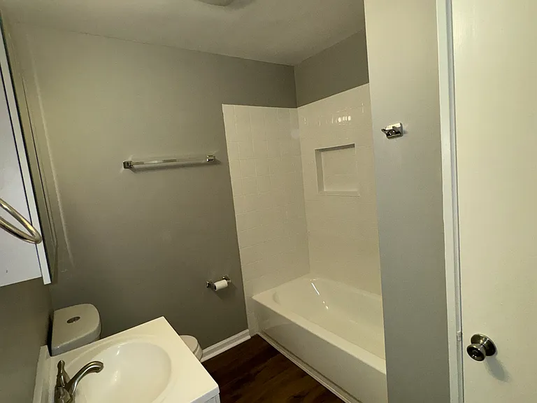 149 Dorsetshire Dr — Photo 8