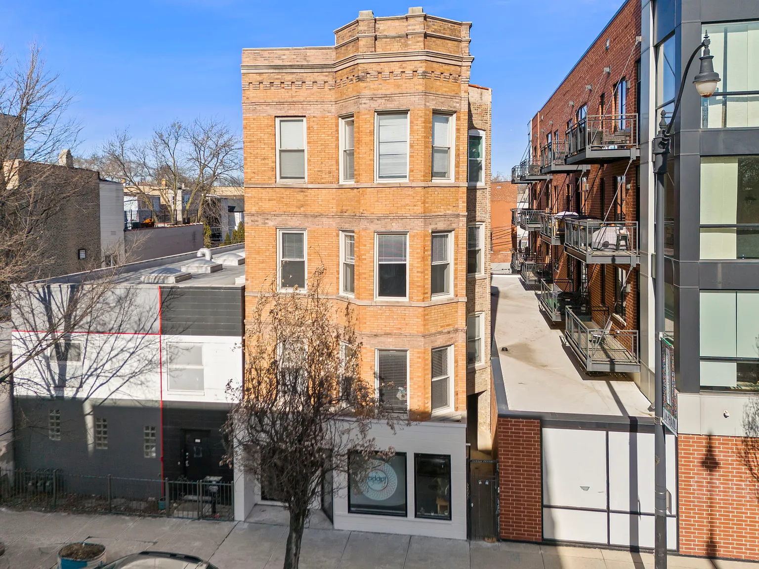 3046 W Armitage Ave #4 photo 1