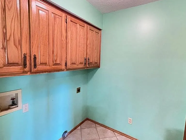 6340 Grauton Dr — Photo 63