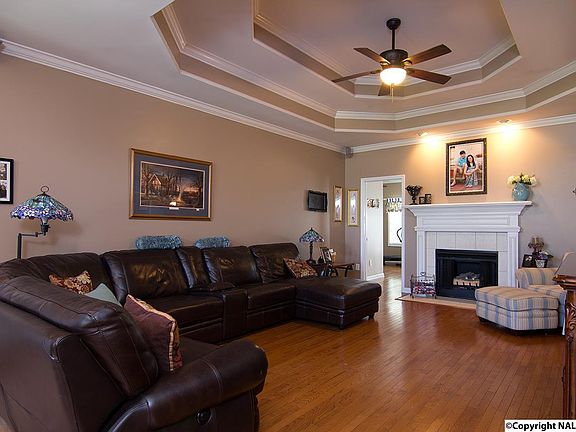 5th image of 109 Kinsale Dr